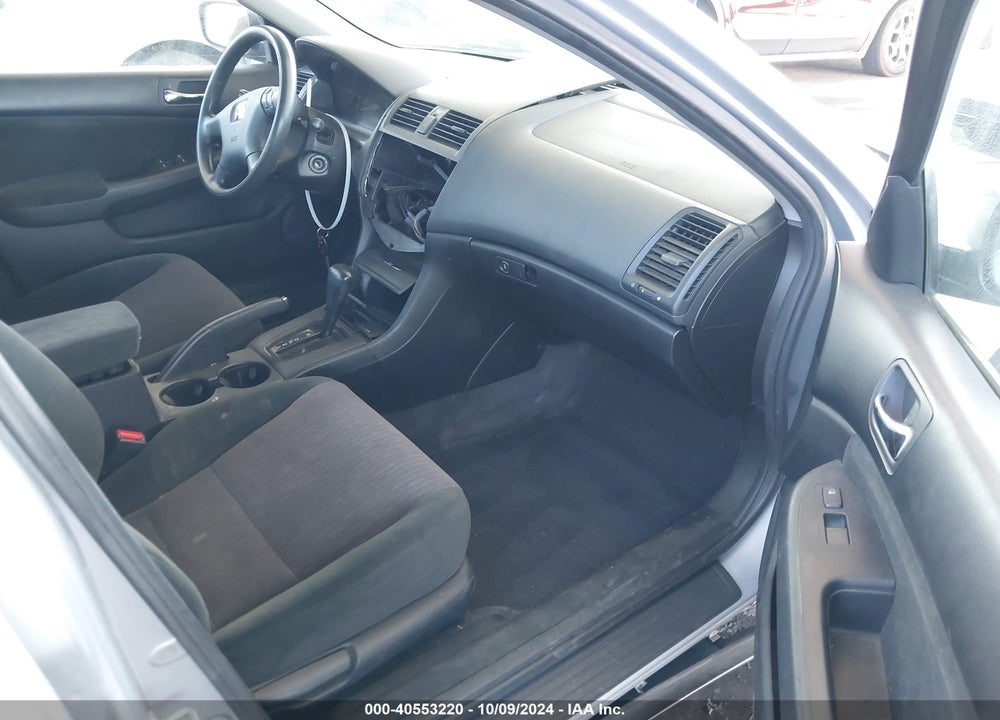 2005 HONDA ACCORD 2.4 LX VIN: 1HGCM56445A101344