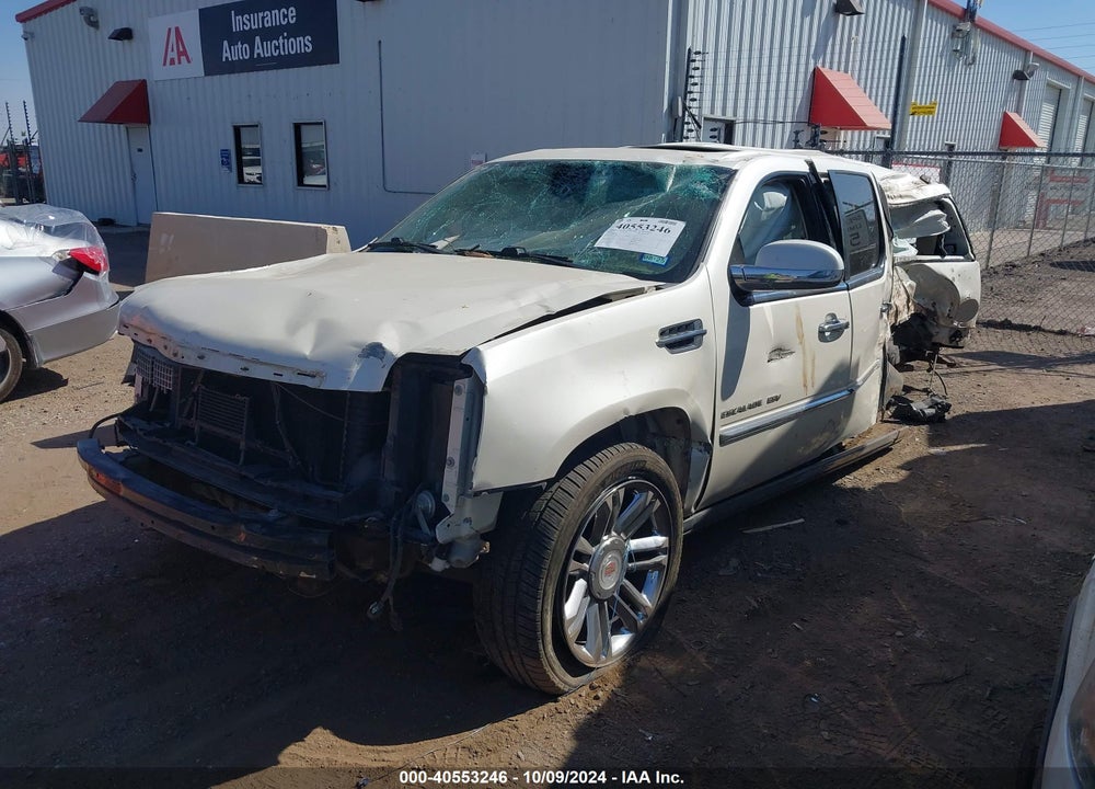 2014 CADILLAC ESCALADE ESV PLATINUM EDITION VIN: 1GYS4KEF3ER124010