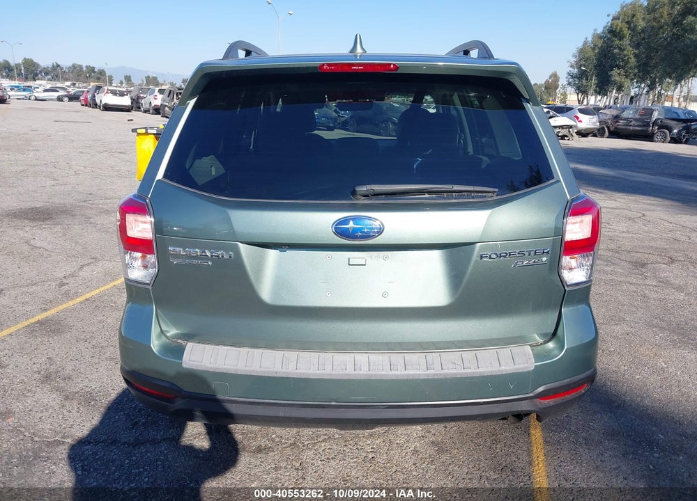2017 SUBARU FORESTER 2.5I PREMIUM VIN: JF2SJAGCXHH809712