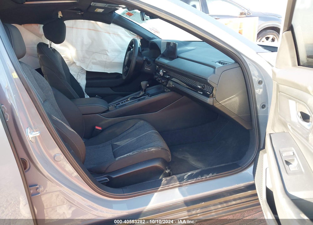 2024 HONDA ACCORD HYBRID SPORT VIN: 1HGCY2F58RA094657