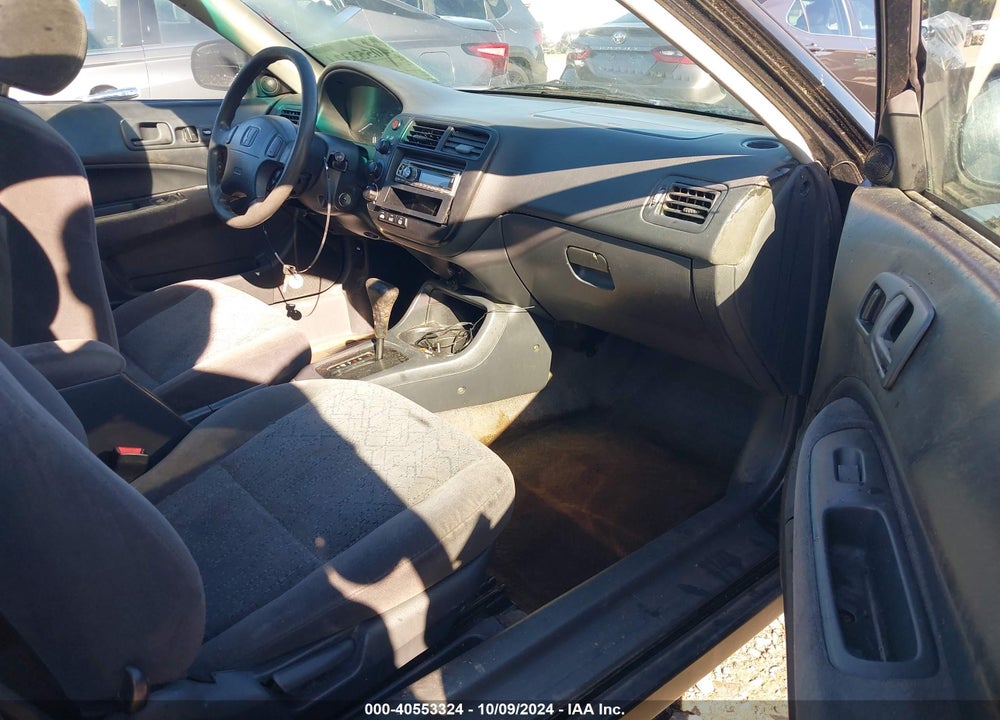 2000 HONDA CIVIC EX VIN: 1HGEJ8240YL105554