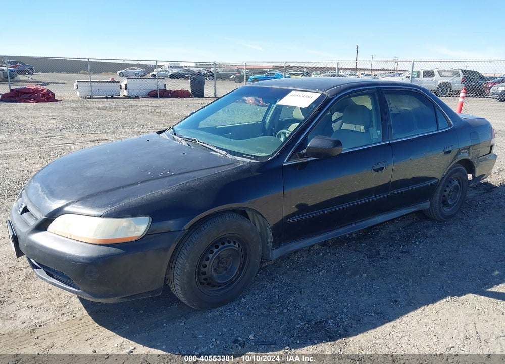 2001 HONDA ACCORD 2.3 LX VIN: JHMCG66521C018870