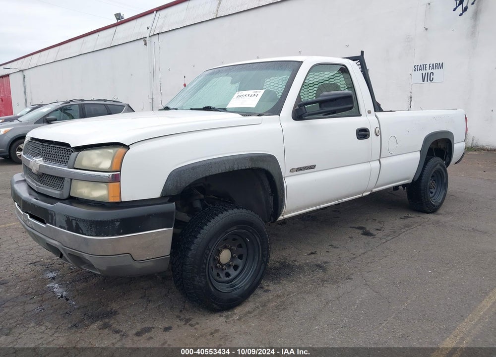 2003 CHEVROLET SILVERADO 2500HD WORK TRUCK VIN: 1GCHK24U53E337261