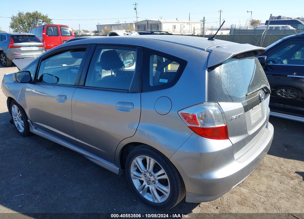 2009 HONDA FIT SPORT VIN: JHMGE88409S035319