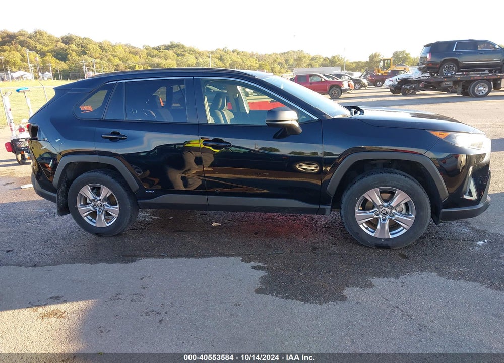 2022 TOYOTA RAV4 HYBRID LE VIN: JTMLWRFV8ND147718