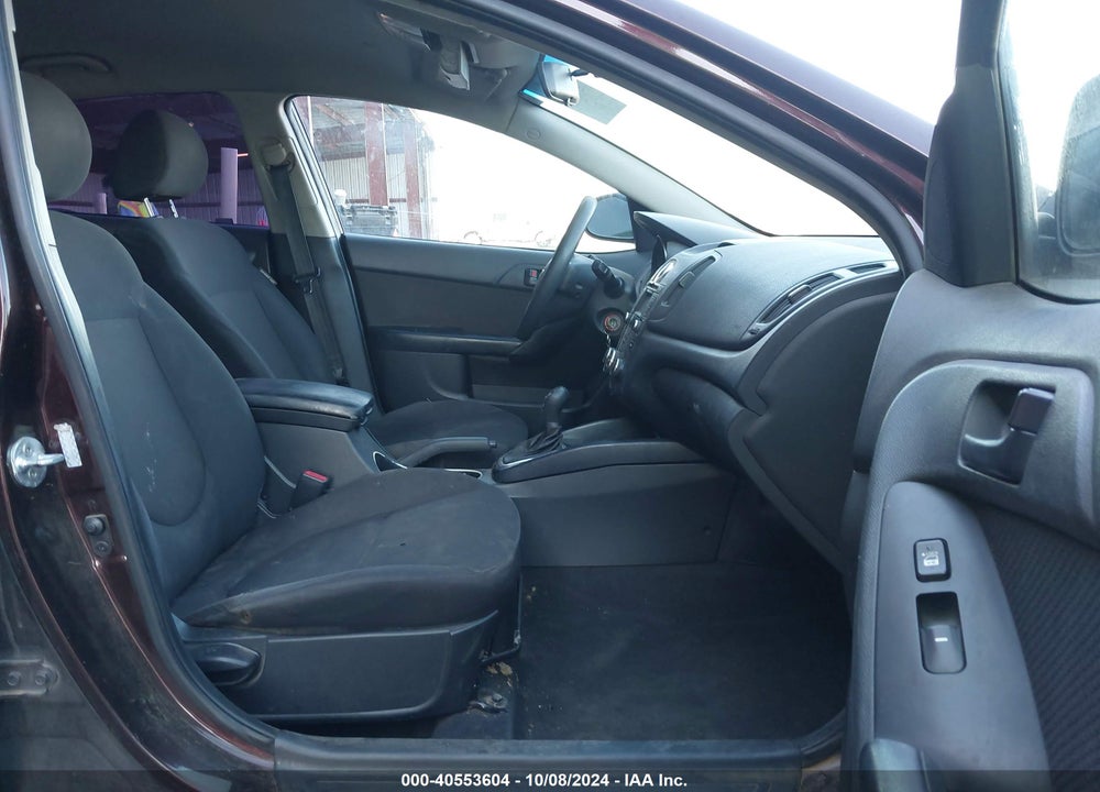 2011 KIA FORTE EX VIN: KNAFU4A2XB5448299