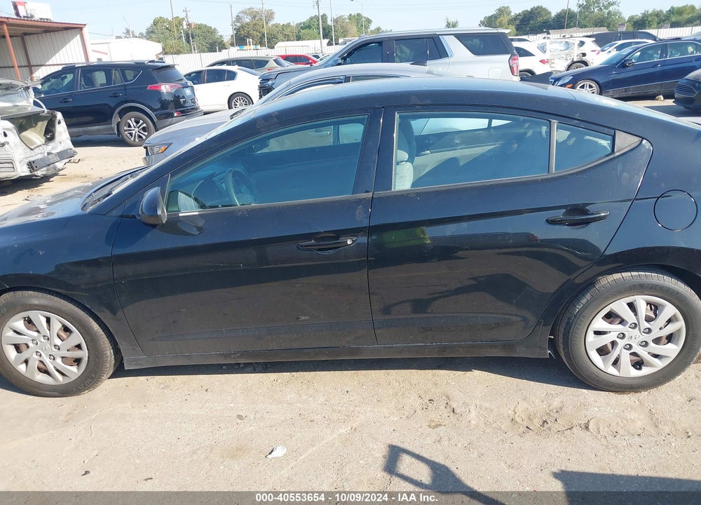 2017 HYUNDAI ELANTRA SE VIN: 5NPD74LF1HH207130
