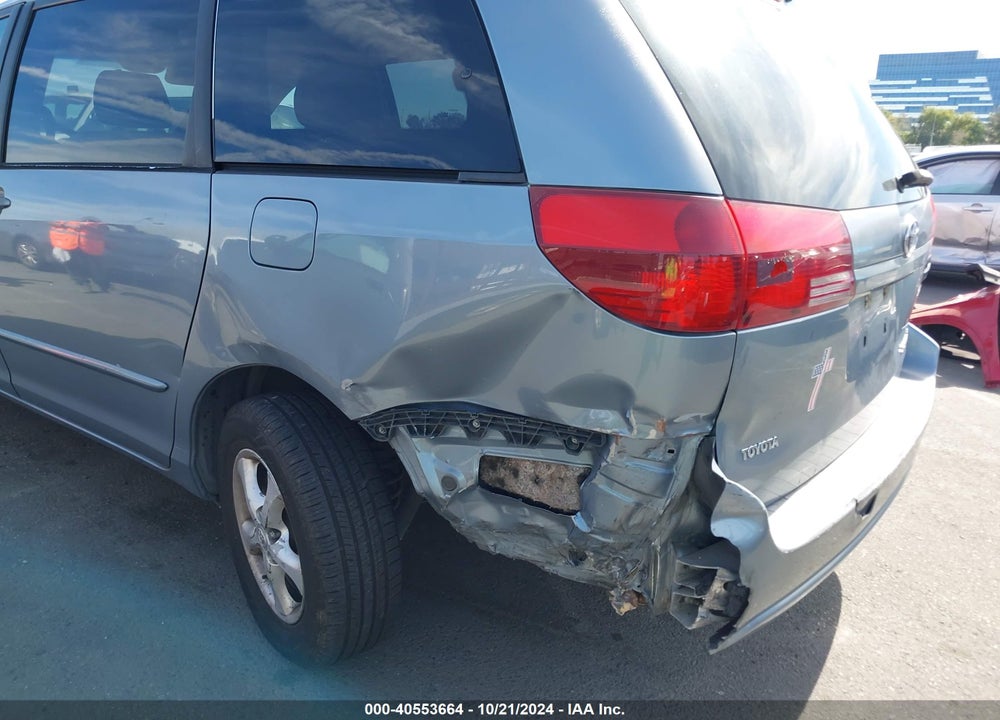 2004 TOYOTA SIENNA LE VIN: 5TDZA23C64S014221