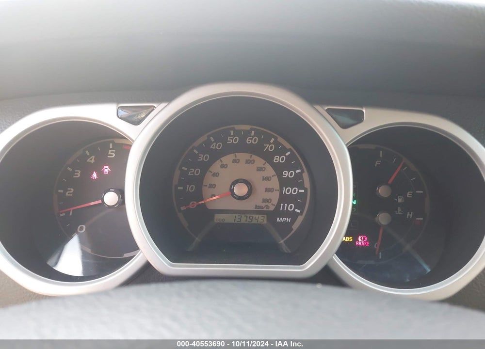 2005 TOYOTA 4RUNNER SR5 V6 VIN: JTEZU14R550062149