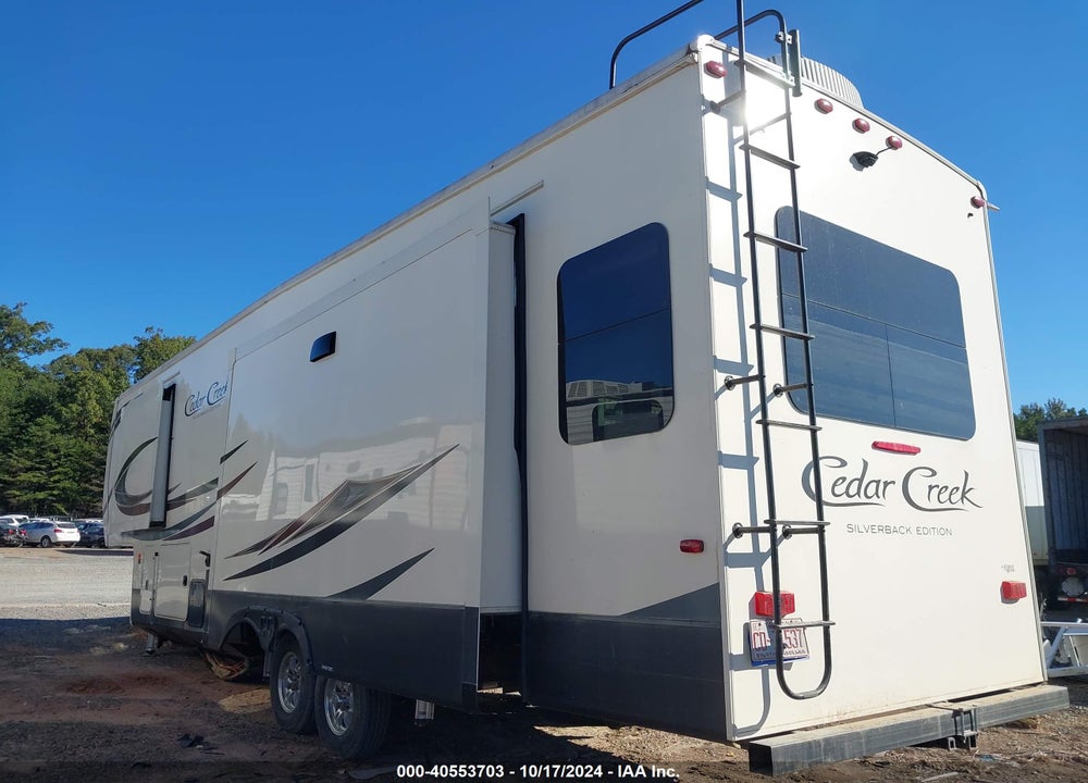 2019 FOREST RVR CEDAR CREE VIN: 4X4FCRJ26KS222565