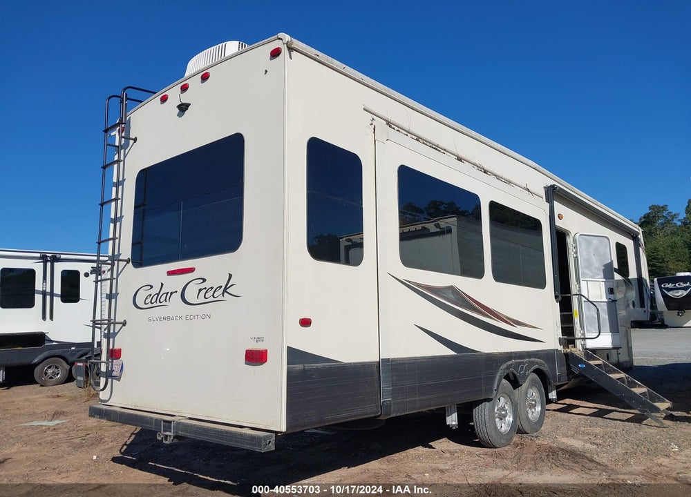 2019 FOREST RVR CEDAR CREE VIN: 4X4FCRJ26KS222565