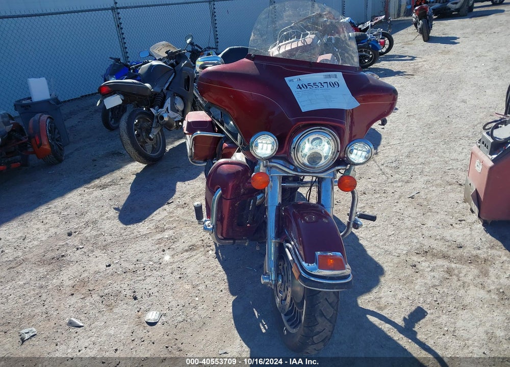 2009 HARLEY-DAVIDSON FLHTCU VIN: 1HD1FC4139Y658626