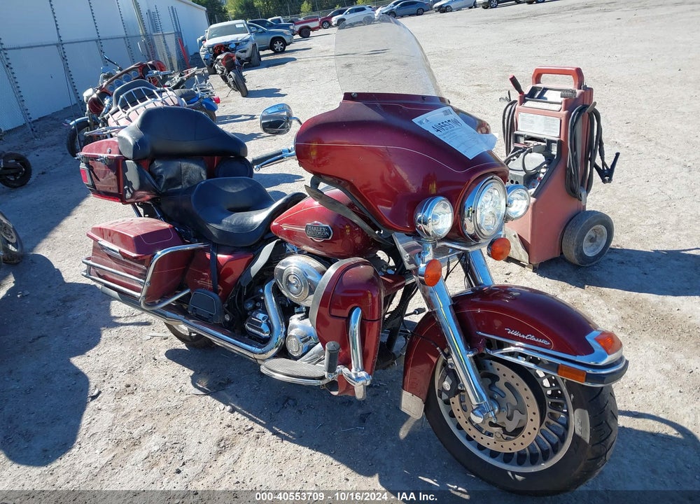 2009 HARLEY-DAVIDSON FLHTCU VIN: 1HD1FC4139Y658626