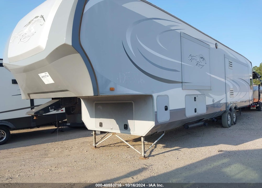 2014 OPEN RANGE 397FBS VIN: 5XMFE4229E5015564