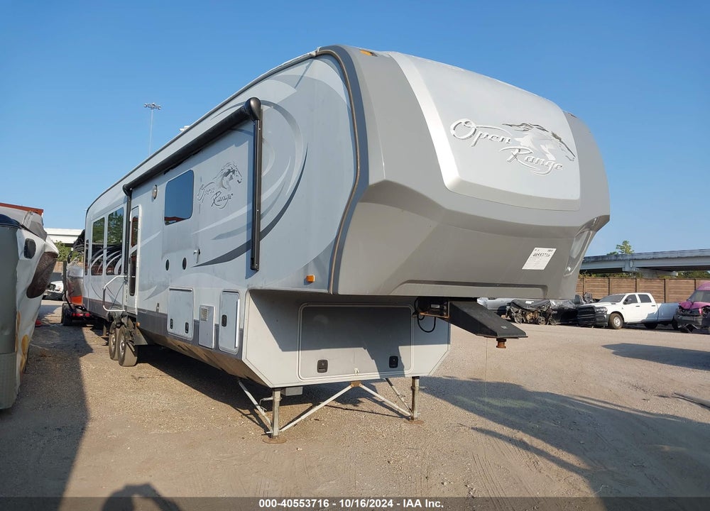 2014 OPEN RANGE 397FBS VIN: 5XMFE4229E5015564