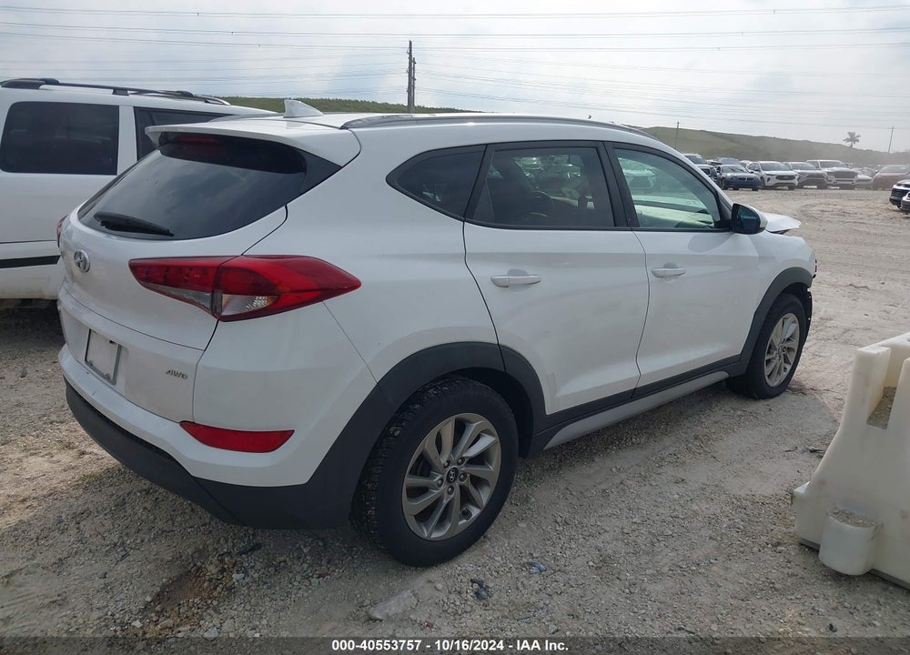 2018 HYUNDAI TUCSON SEL VIN: KM8J3CA41JU702803
