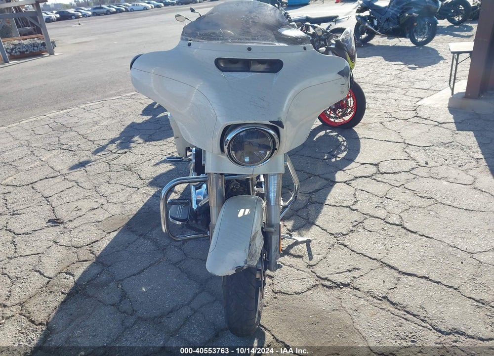 2014 HARLEY-DAVIDSON FLHXS STREET GLIDE SPECIAL VIN: 1HD1KRM17EB661282