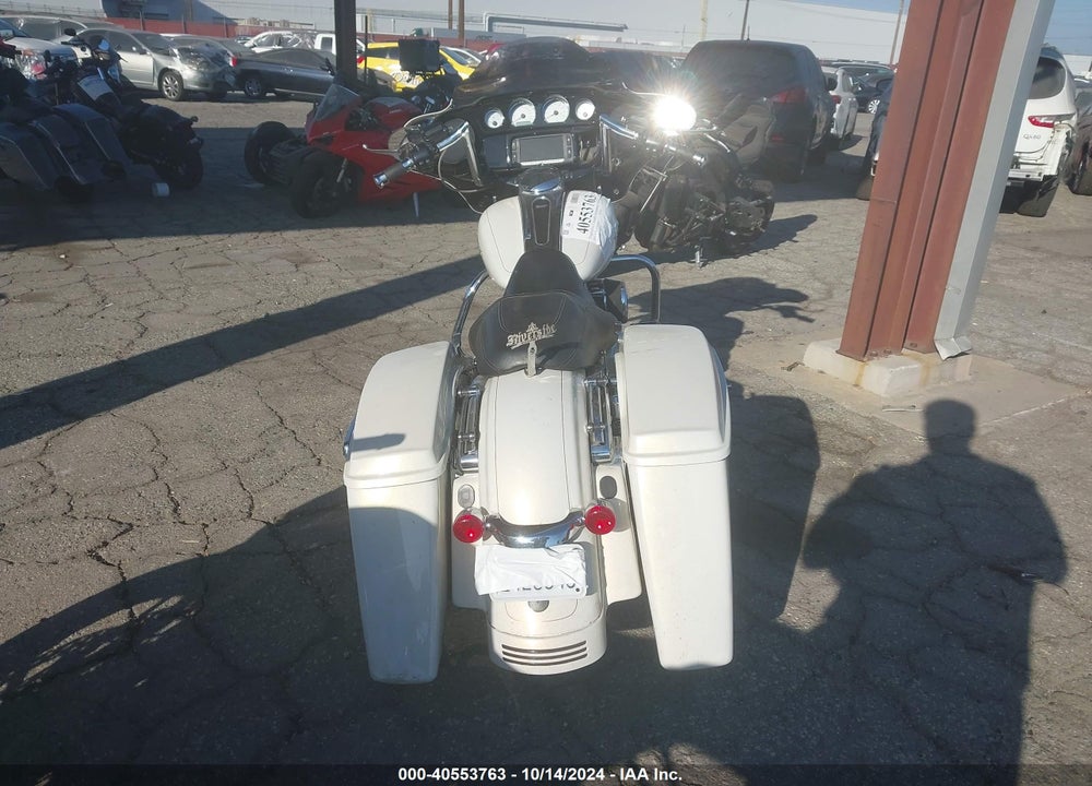 2014 HARLEY-DAVIDSON FLHXS STREET GLIDE SPECIAL VIN: 1HD1KRM17EB661282