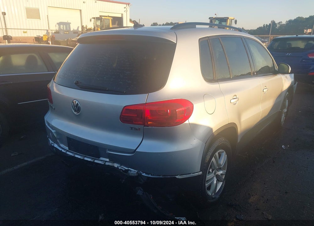 2017 VOLKSWAGEN TIGUAN 2.0T/2.0T S VIN: WVGAV7AX9HK016767