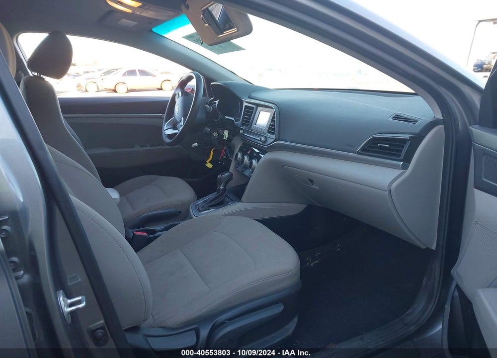 2019 HYUNDAI ELANTRA SE VIN: 5NPD74LF8KH444494