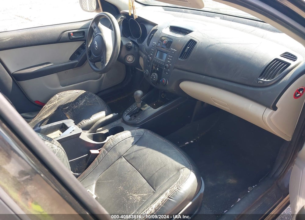 2010 KIA FORTE EX VIN: KNAFU4A2XA5055207
