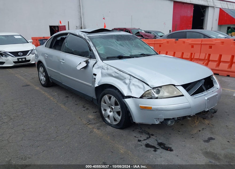 2002 VOLKSWAGEN PASSAT GLX VIN: WVWRH63BX2P306388