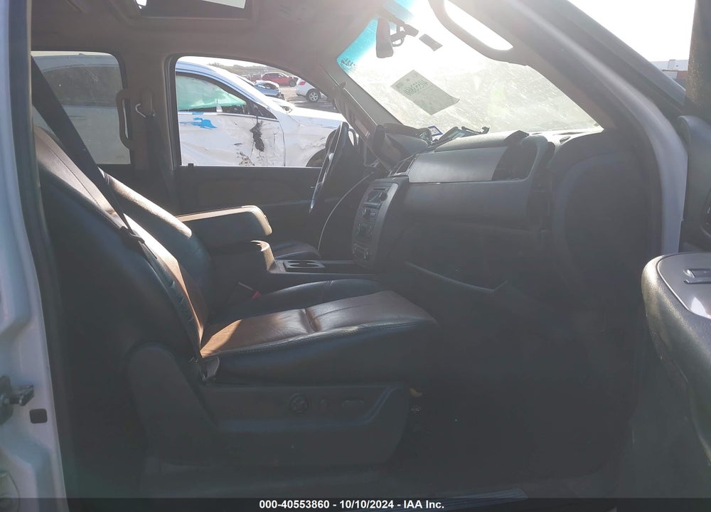 2007 CHEVROLET TAHOE LT VIN: 1GNFK13057R372601