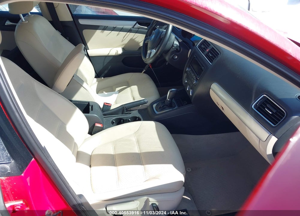 2013 VOLKSWAGEN JETTA 2.5L SE VIN: 3VWDP7AJ6DM295375