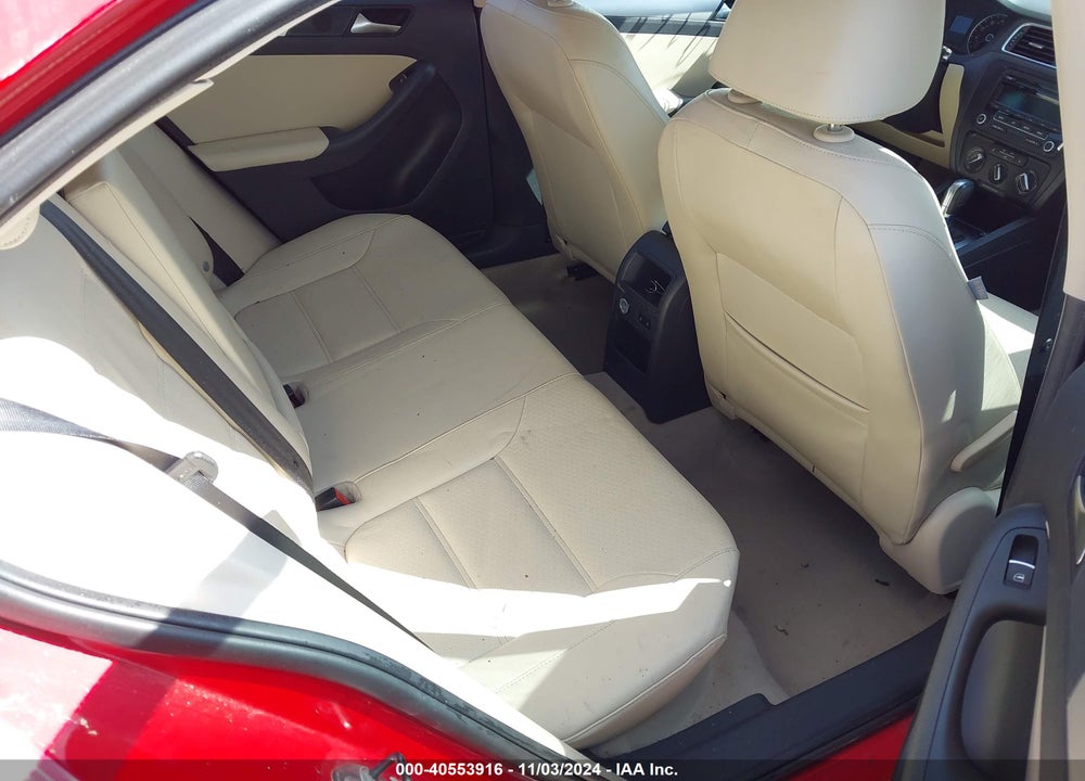 2013 VOLKSWAGEN JETTA 2.5L SE VIN: 3VWDP7AJ6DM295375