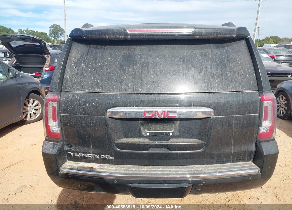 2016 GMC YUKON XL DENALI VIN: 1GKS2HKJ0GR403624