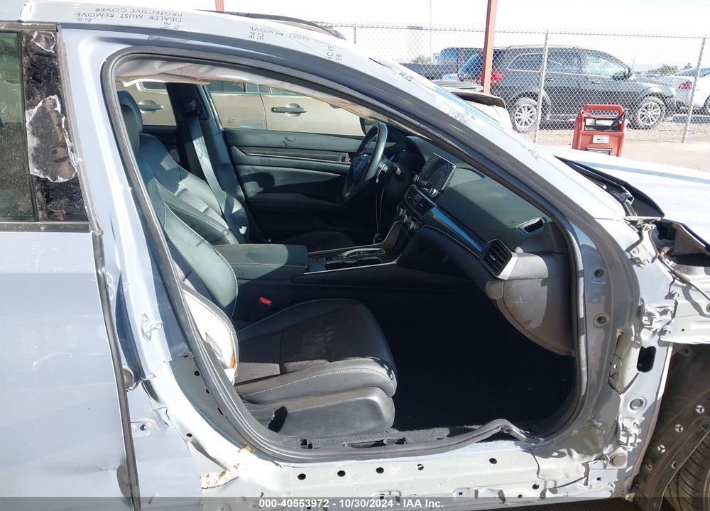 2022 HONDA ACCORD HYBRID SPORT VIN: 1HGCV3F21NA015621