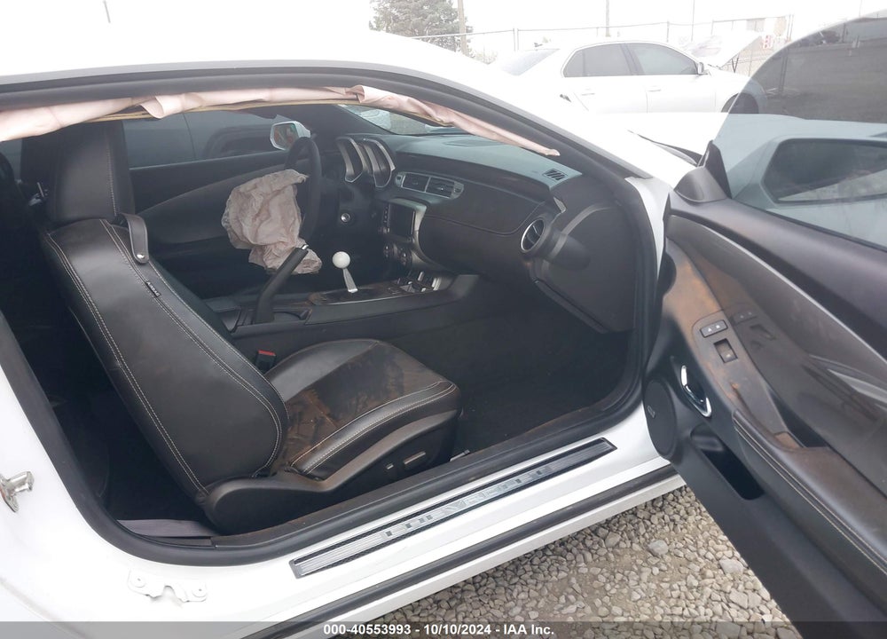2013 CHEVROLET CAMARO 2SS VIN: 2G1FT1EW1D9218098