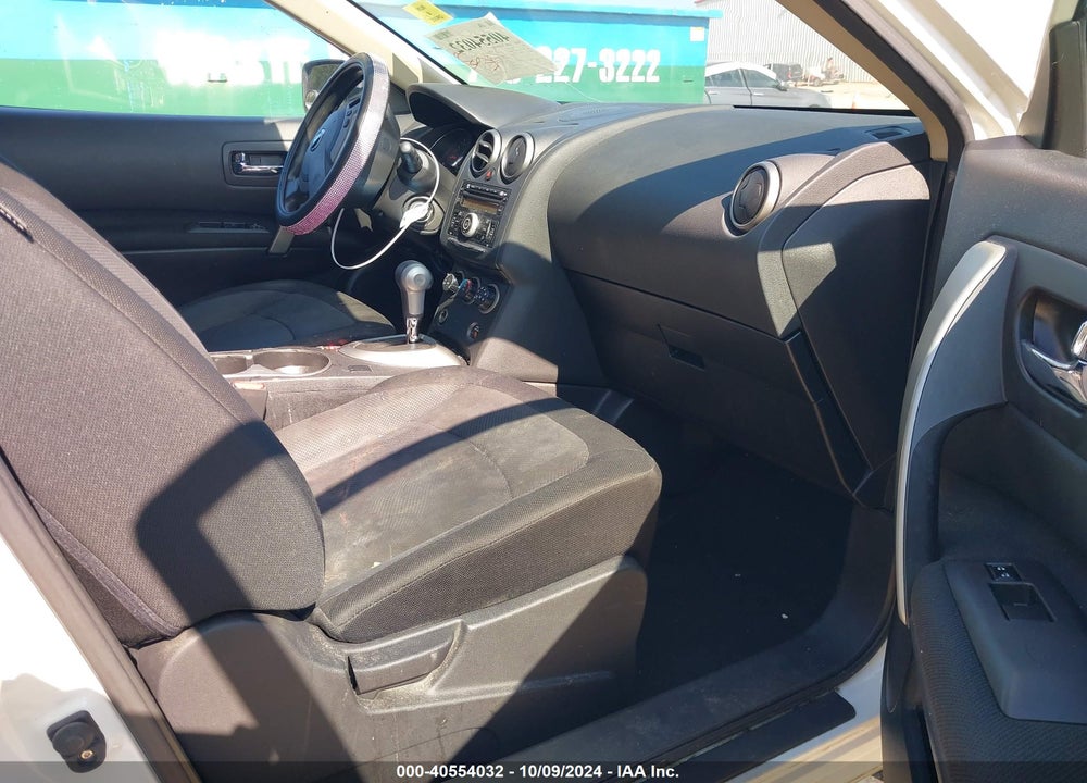 2013 NISSAN ROGUE S VIN: JN8AS5MT8DW530854