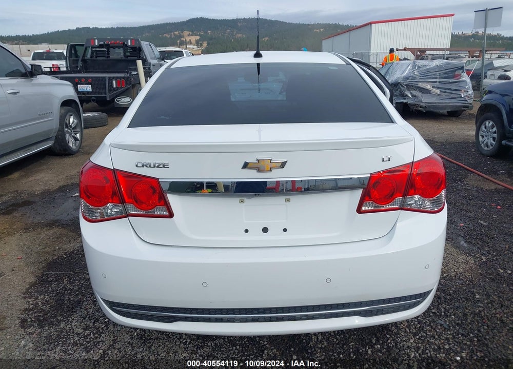 2014 CHEVROLET CRUZE 1LT AUTO VIN: 1G1PC5SB6E7196826