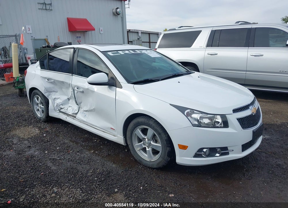 2014 CHEVROLET CRUZE 1LT AUTO VIN: 1G1PC5SB6E7196826