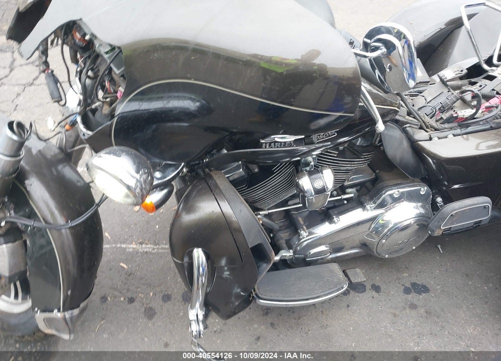 2020 HARLEY-DAVIDSON FLHTCUTG VIN: 1HD1MAF13LB857581