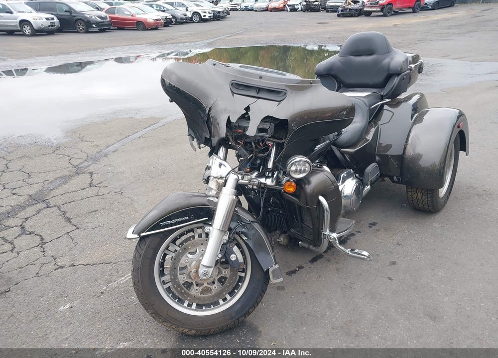 2020 HARLEY-DAVIDSON FLHTCUTG VIN: 1HD1MAF13LB857581