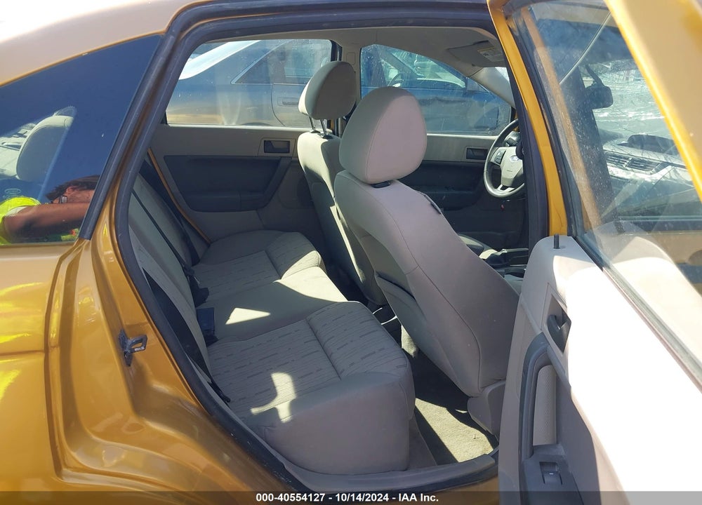 2009 FORD FOCUS SE VIN: 1FAHP35N89W150233