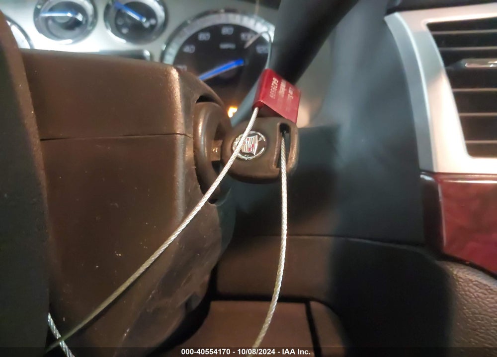 2013 CADILLAC ESCALADE ESV LUXURY VIN: 1GYS4HEF0DR262878