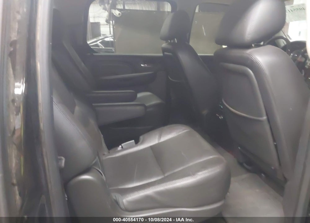 2013 CADILLAC ESCALADE ESV LUXURY VIN: 1GYS4HEF0DR262878