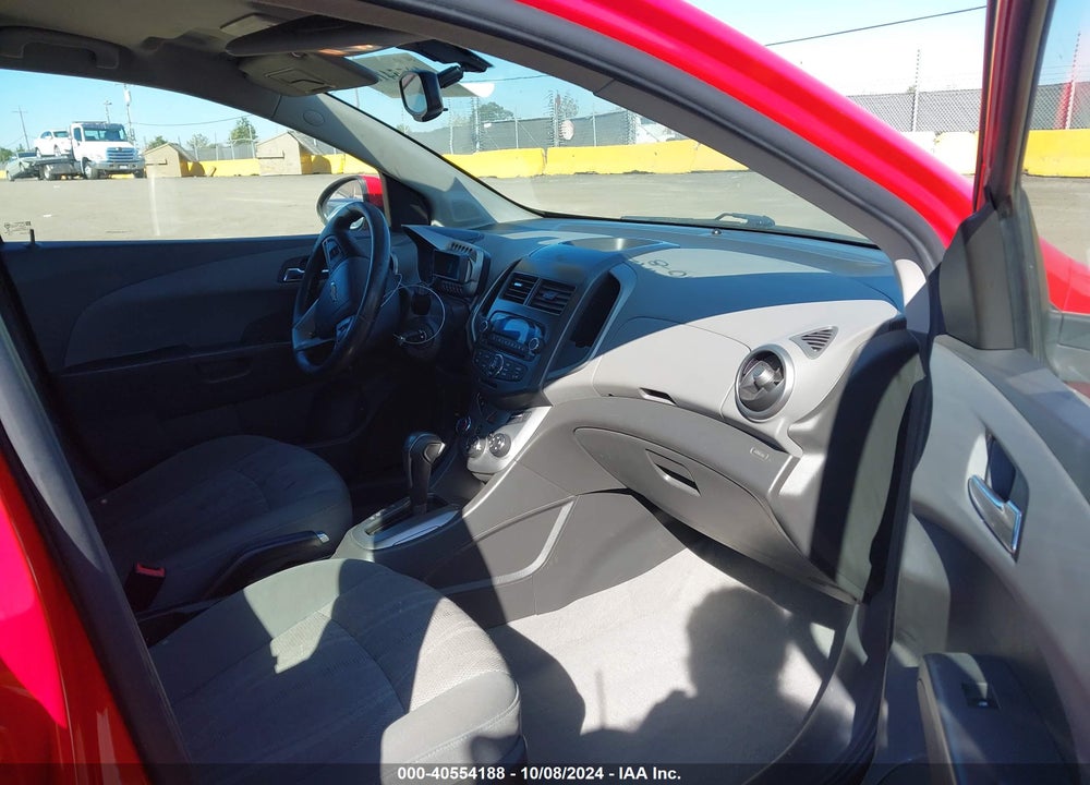 2015 CHEVROLET SONIC LT AUTO VIN: 1G1JC6SG9F4213791