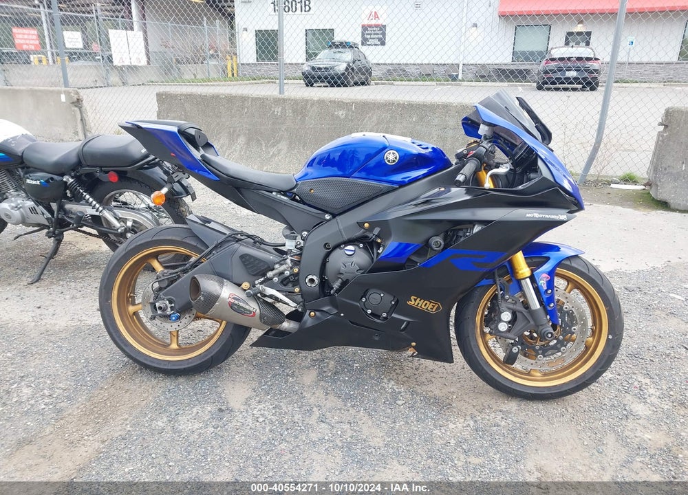 2019 YAMAHA YZFR6 VIN: JYARJ28E2KA004074