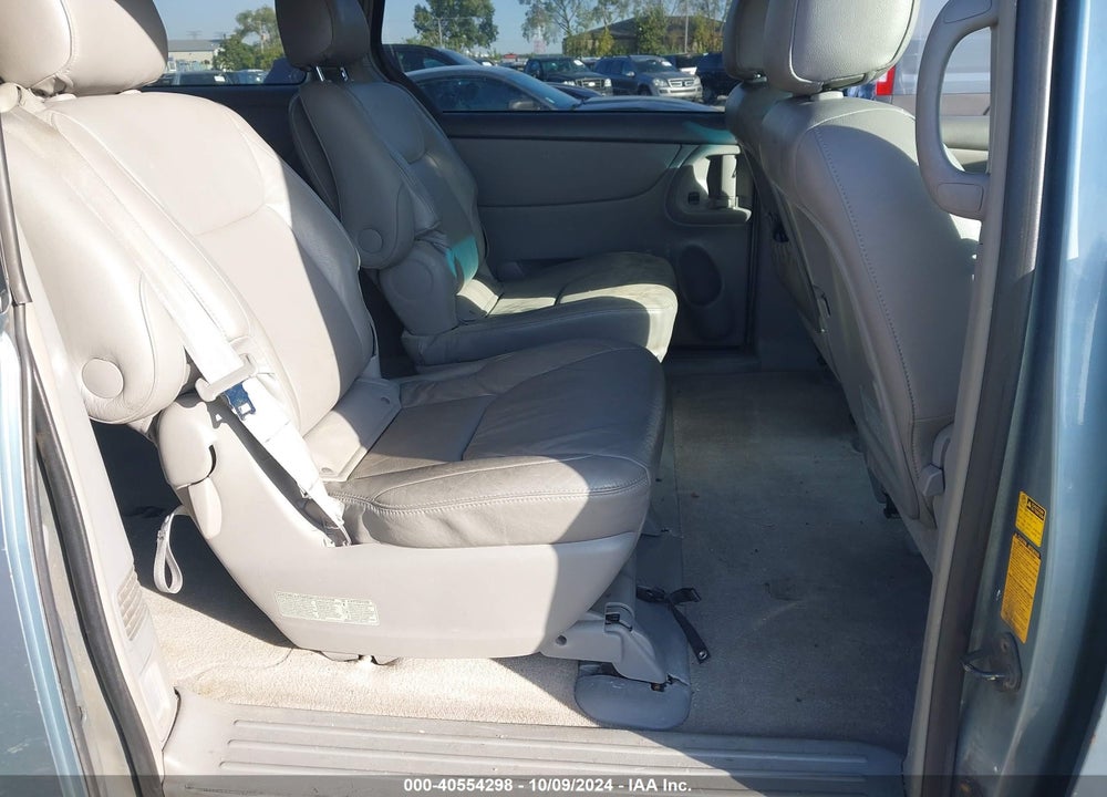 2005 TOYOTA SIENNA LE VIN: 5TDZA23C85S231321