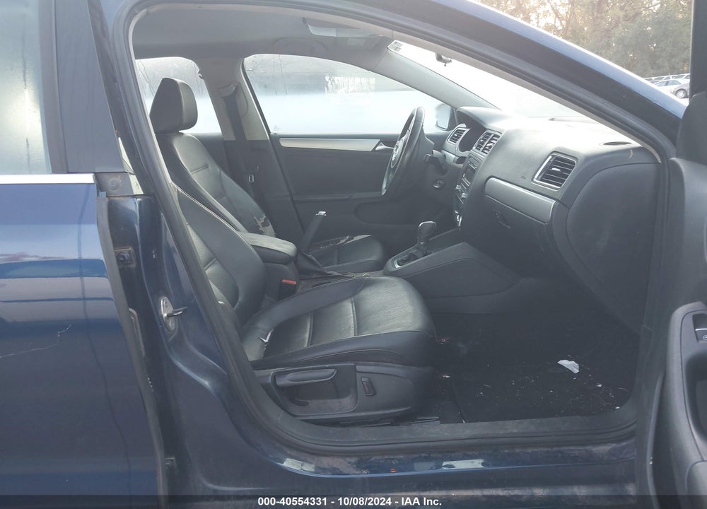 2013 VOLKSWAGEN JETTA 2.5L SE VIN: 3VWDP7AJ6DM381513