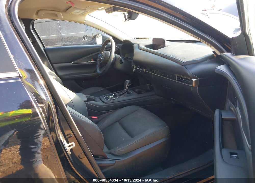 2022 MAZDA CX-30 SELECT VIN: 3MVDMBBL7NM428692