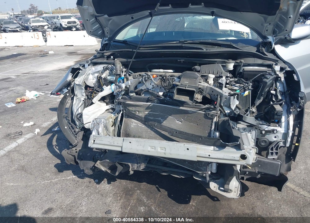 2022 HONDA HR-V 2WD LX VIN: 3CZRU5H3XNM728494