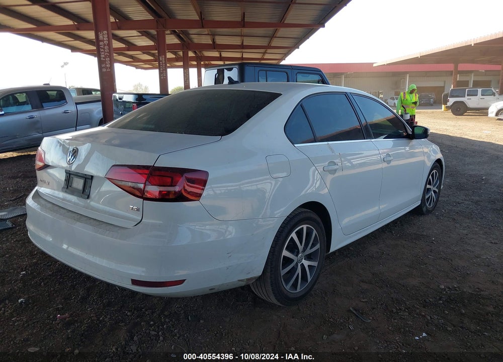2017 VOLKSWAGEN JETTA 1.4T SE VIN: 3VWB67AJ0HM312865