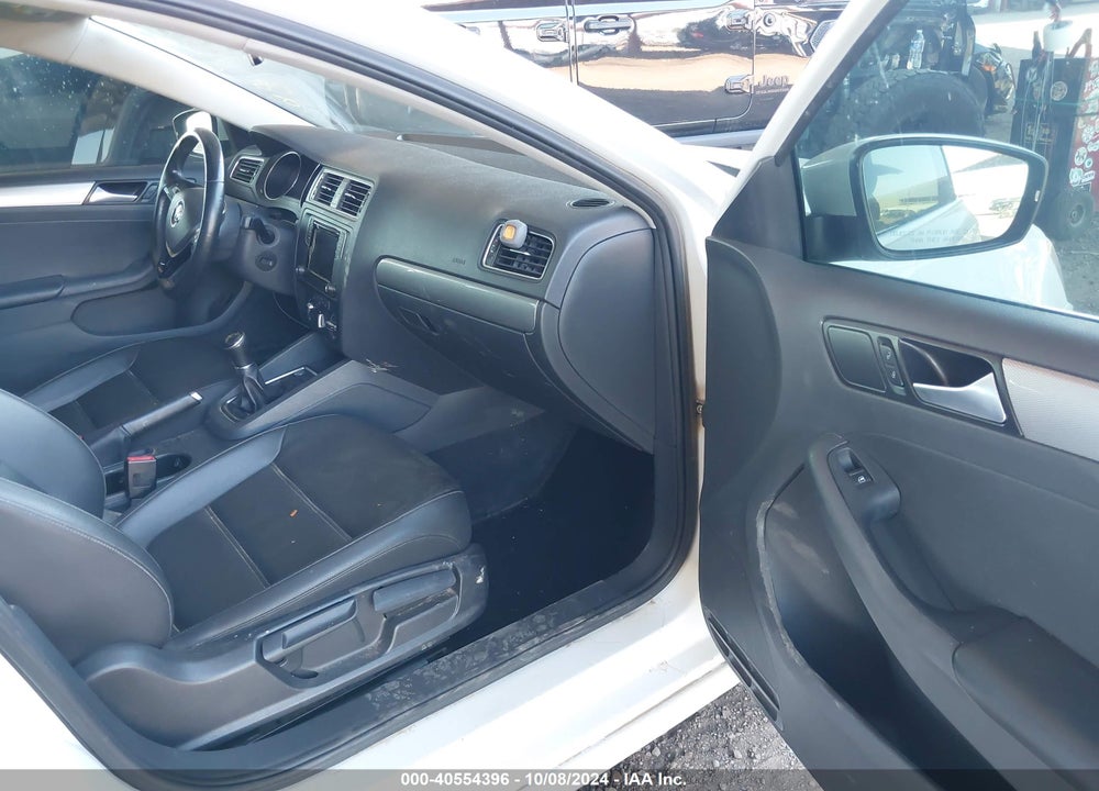 2017 VOLKSWAGEN JETTA 1.4T SE VIN: 3VWB67AJ0HM312865