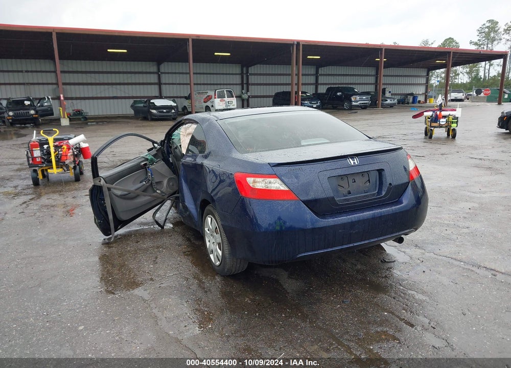 2011 HONDA CIVIC LX VIN: 2HGFG1B62BH517569