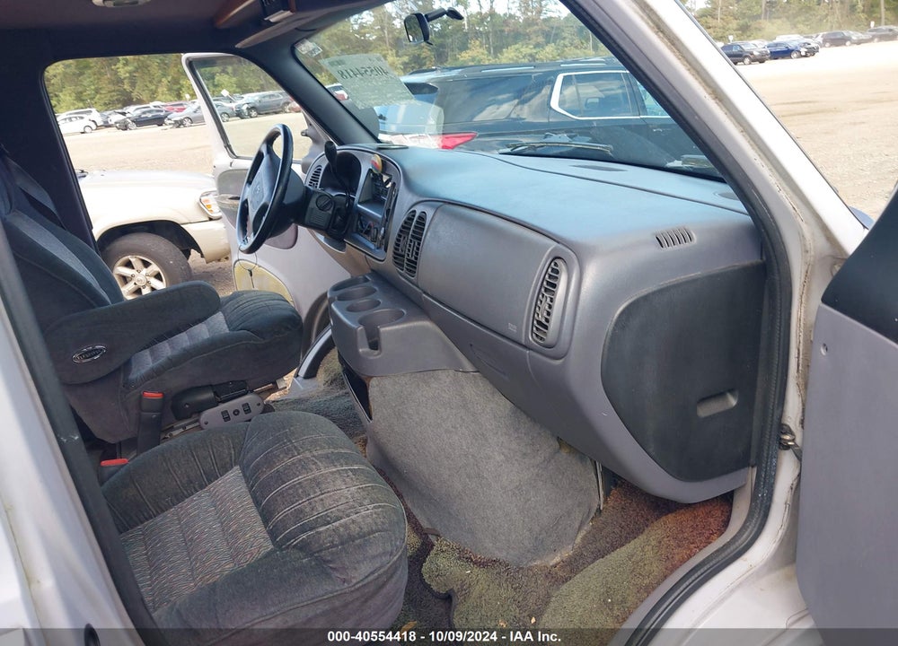1998 DODGE RAM VAN 1500 COMMERCIAL/CONVERSION VIN: 2B6HB11Y7WK125905